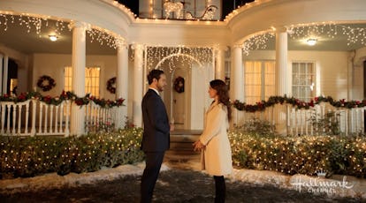 Elizabeth and William stand in front of Pemberley Manor.