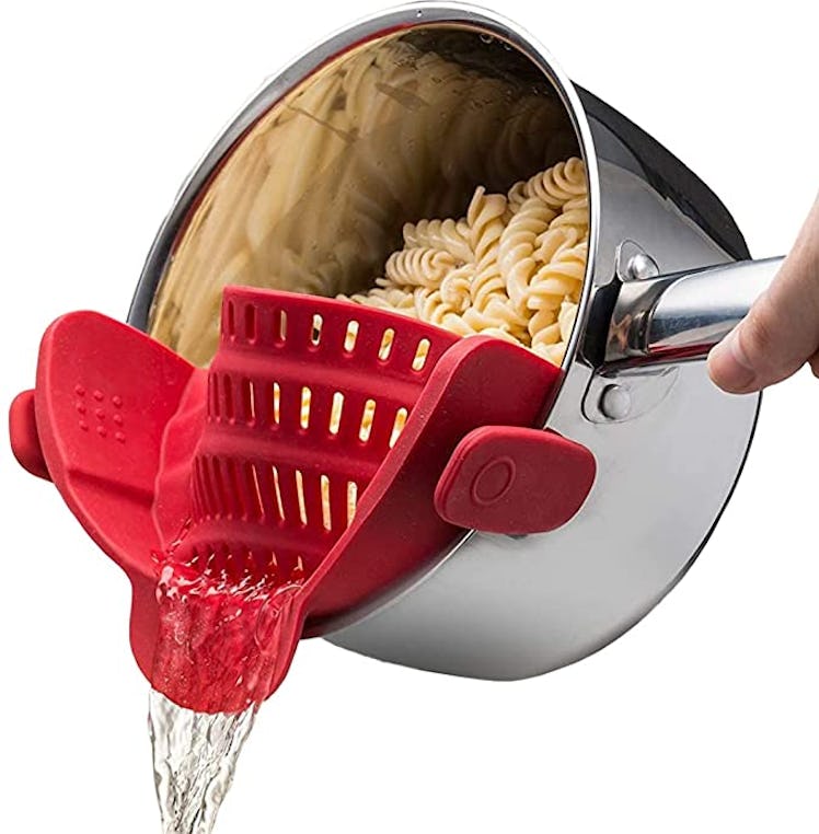 Kitchen Gizmo Snap N Strain Adjustable Silicone Clip On Strainer