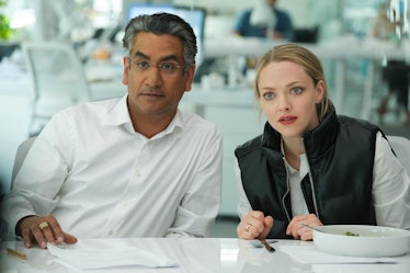 Naveen Andrews and Amanda Seyfried in "The Dropout"