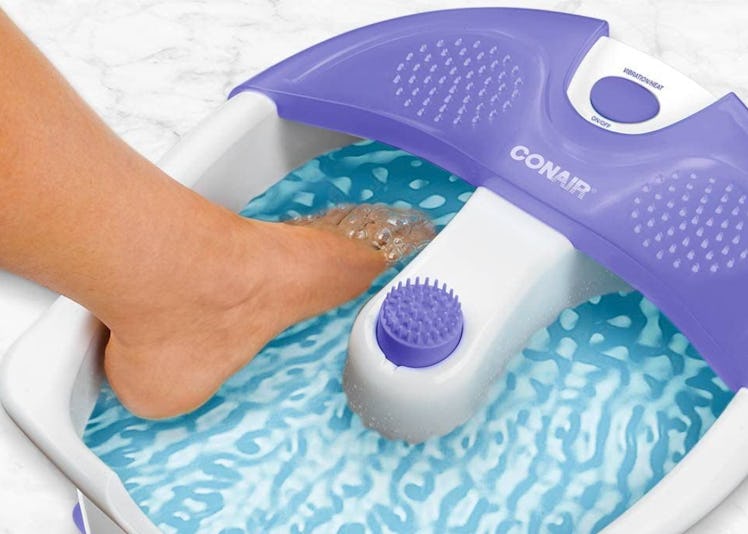 Conair Pedicure Foot Spa with Soothing Vibration Massage