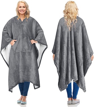 Catalonia Sherpa Wearable Blanket Poncho