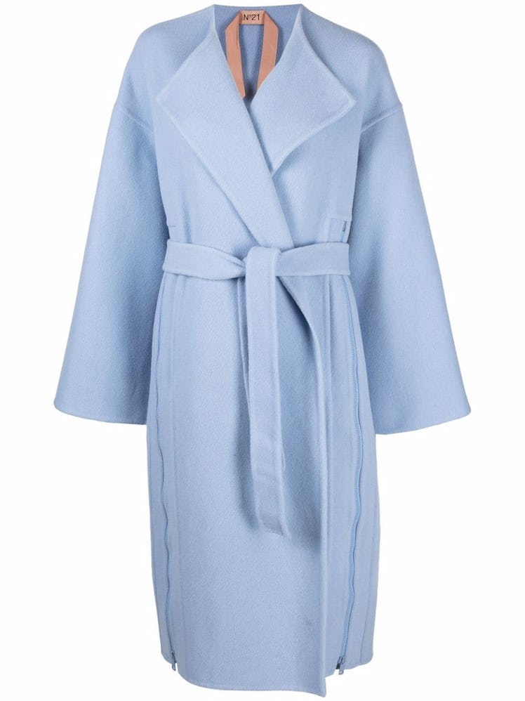 Nº21 blue wrap coat.