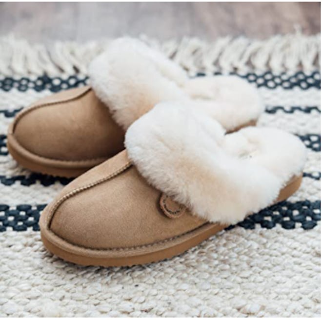 Dearfoams Women's Fireside Sydney Shearling Scuff Slipper