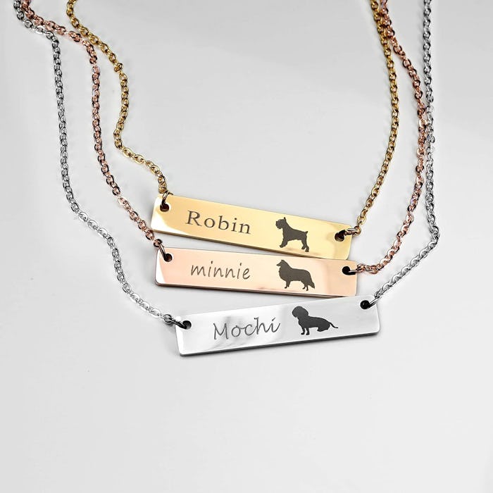 MignonandMignon Pet Portrait Necklace