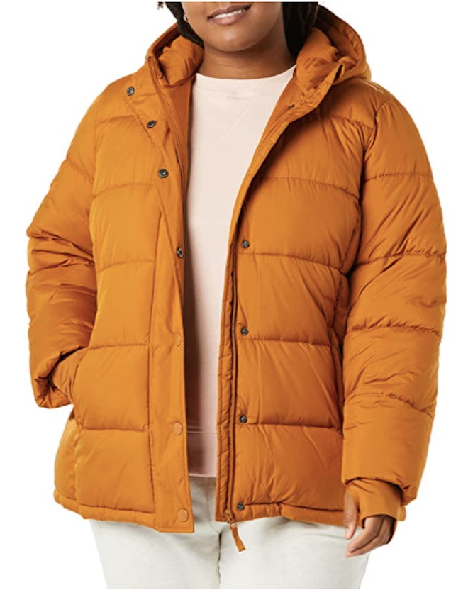 Amazon Essentials Plus Size Hooded Puffer Coat