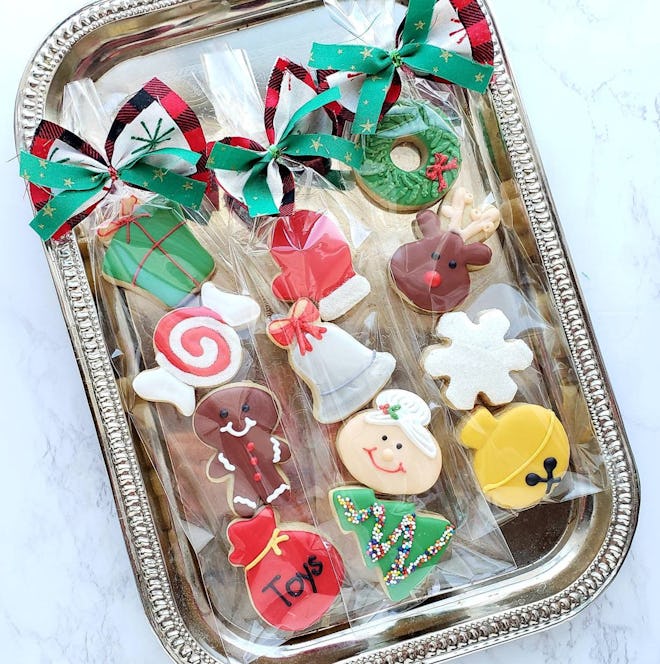 Tray of individually wrapped christmas cookies