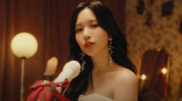 TWICE's Mina dropped a cover of Sia's 2017 holiday single, "Snowman."