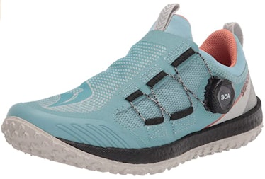 women's slip on trail running shoe