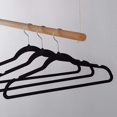 Amazon Basics Slim Velvet Clothes Hangers (50-Pack)