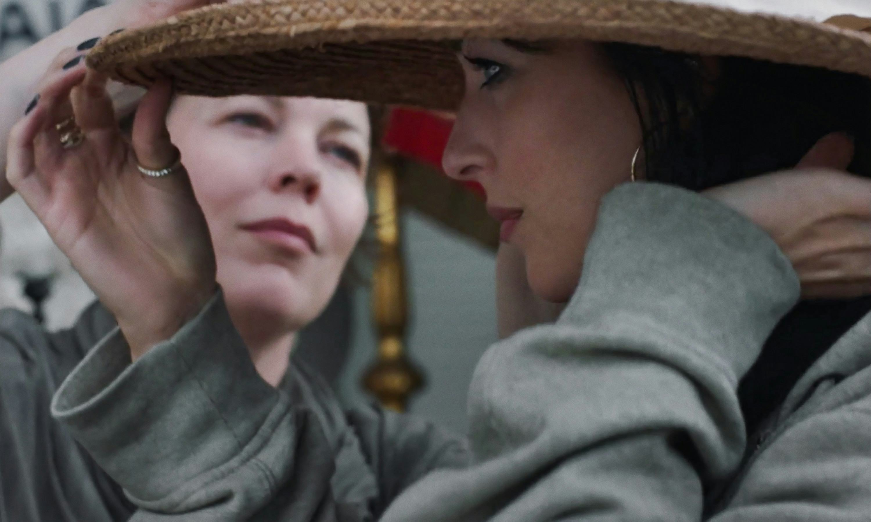 Olivia Colman and Dakota Johnson in &lsquo;The Lost Daughter.'