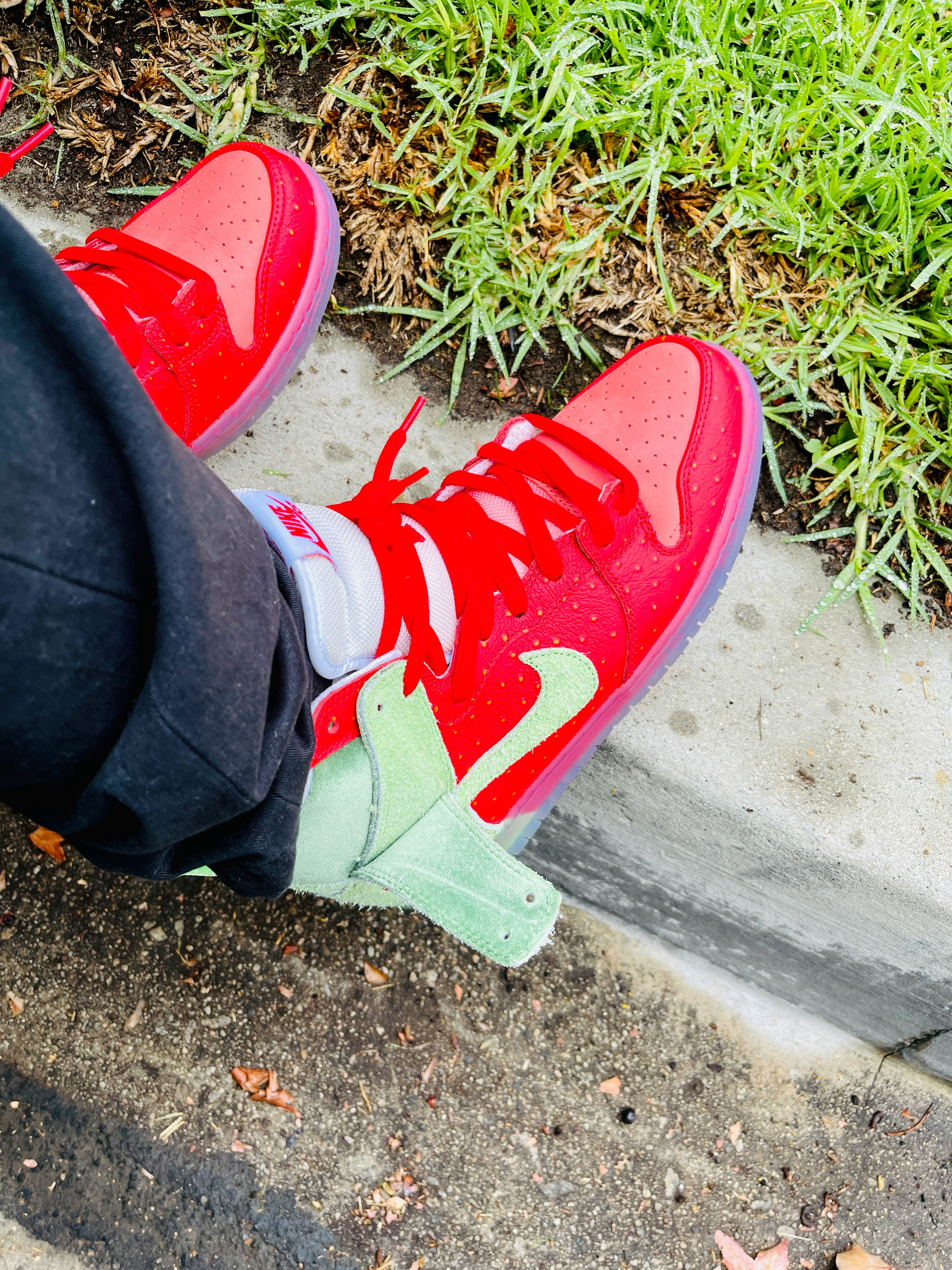 nike strawberry cough cancelled