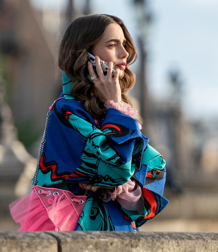 'Emily in Paris' Season 2's finale ended on a cliffhanger, so here are some Season 3 thoeries.