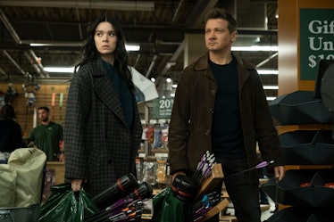 Hailee Steinfeld as Kate Bishop and Jeremy Renner as Clint Barton in Hawkeye Episode 6