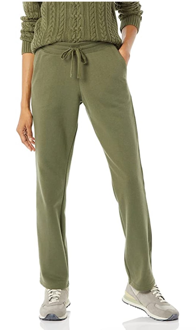 Amazon Essentials Relaxed-Fit Fleece Sweatpant