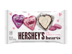 Take a look at the new Hershey's Valentine's Day 2022 chocolates.