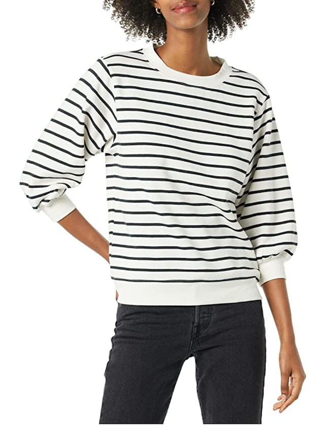 Amazon Essentials Sleeve-Detail Crewneck Sweatshirt