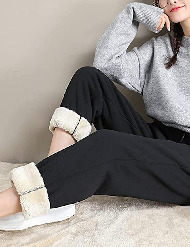 Yeokou Sherpa-Lined Sweatpants Jogger