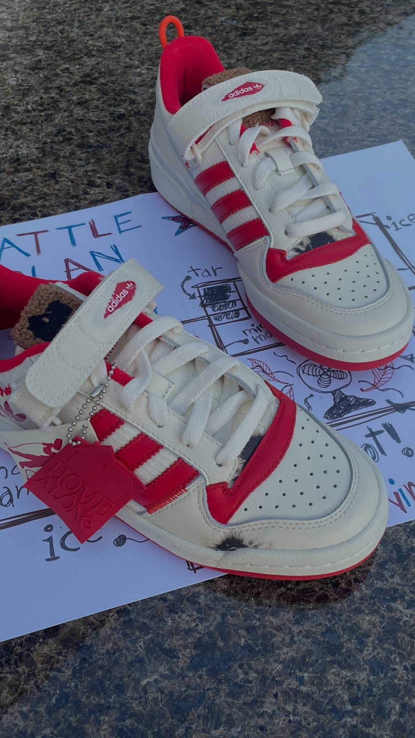 Adidas 'Home Alone' Forum Low sneakers