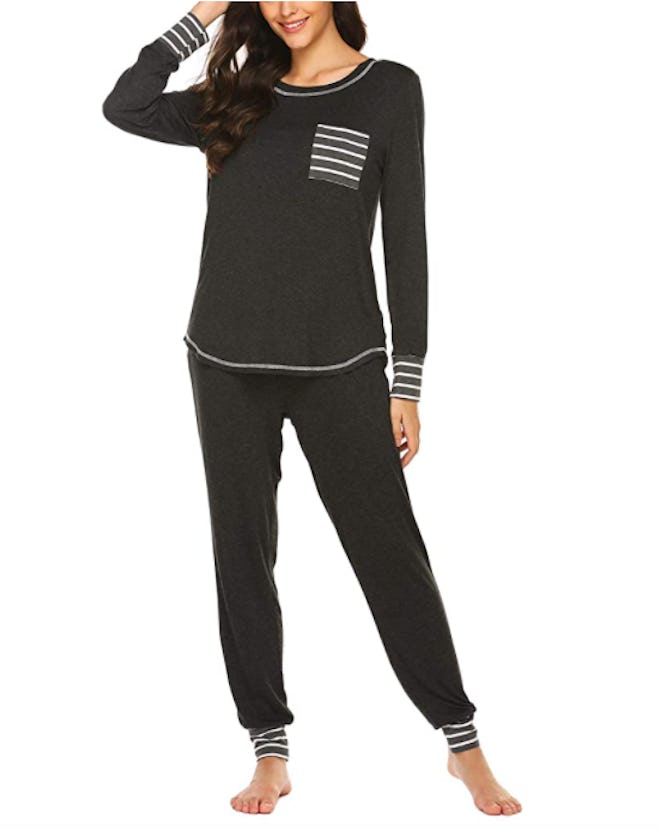 Ekouaer Long-Sleeve Pajama Set