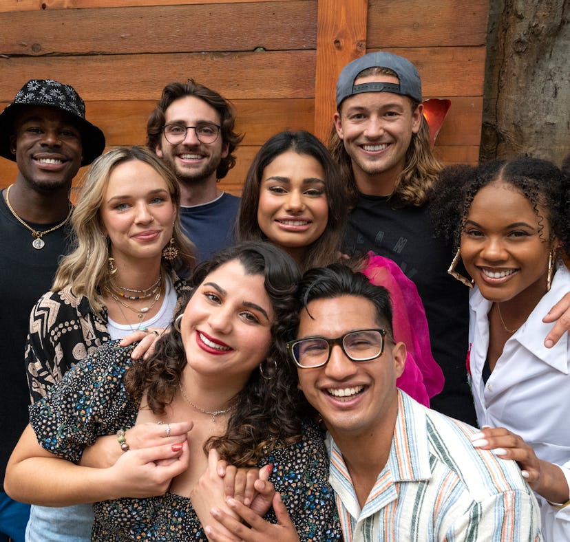 the cast of 'Twentysomethings: Austin' Season 1 on Netflix
