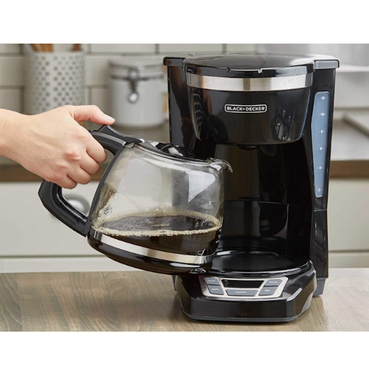 Black+Decker CM1160B 12-Cup Programmable Coffee Maker