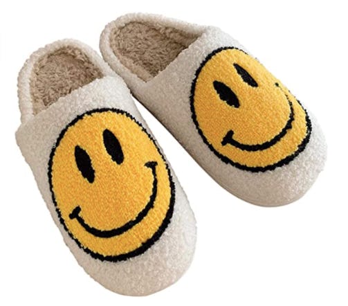 EISMC2 Cute Smiley Face Slipper
