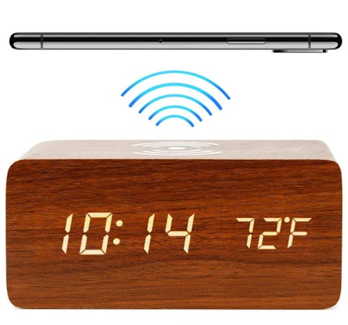 Oct17 Wooden Alarm Clock with Charging Pad