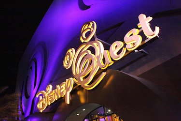 A photo of the DisneyQuest arcade