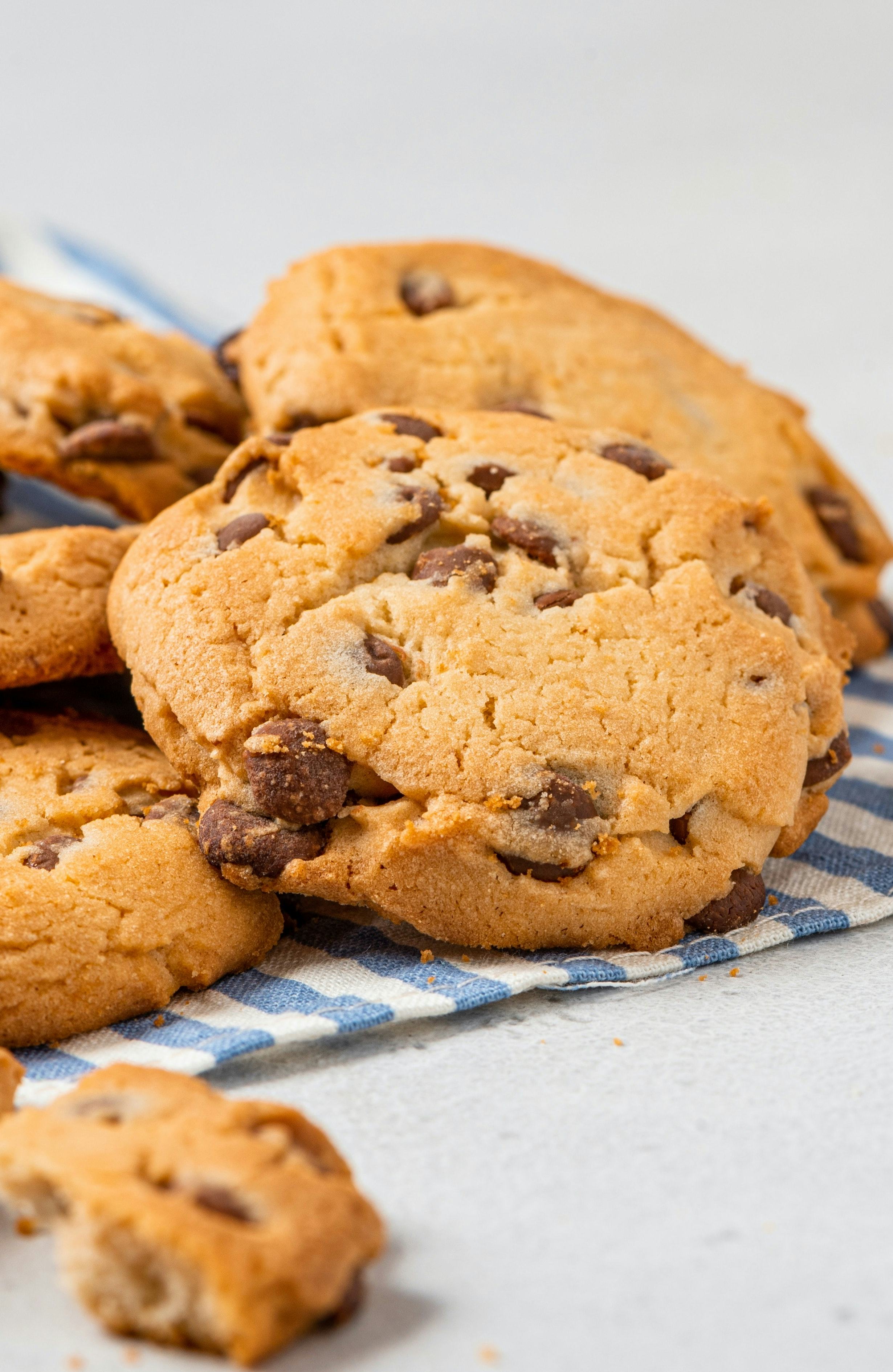Check out these delicious National Cookie Day 2021 deals from Nestlé Toll House, Insomnia, & more.