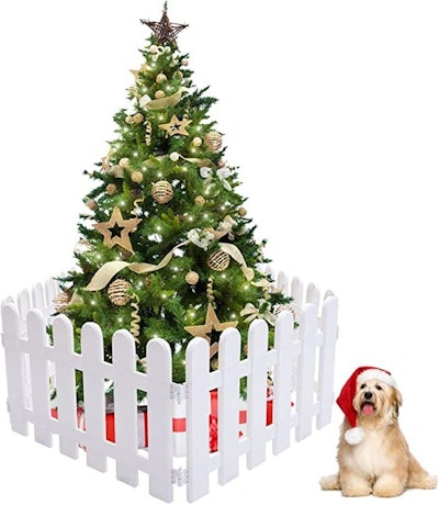 White Picket Fence Christmas Tree Fence