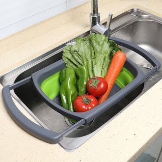 QiMH Collapsible Colander with Extendable Handles