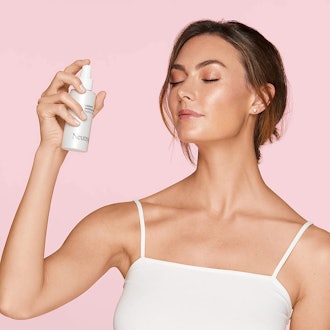 Neutrogena Healthy Skin Radiant Makeup Setting Spray