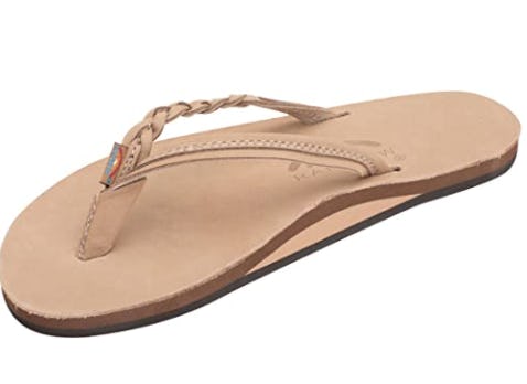 best sandals for flat feet
