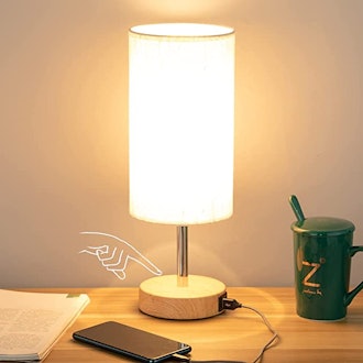 Yara Decor Bedside Touch Lamp with USB Port 