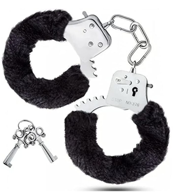 Black Wrist Fluffy Handcuffs