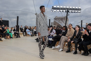 Model walking the runway at Alexander McQueen SS22 Womenswear show