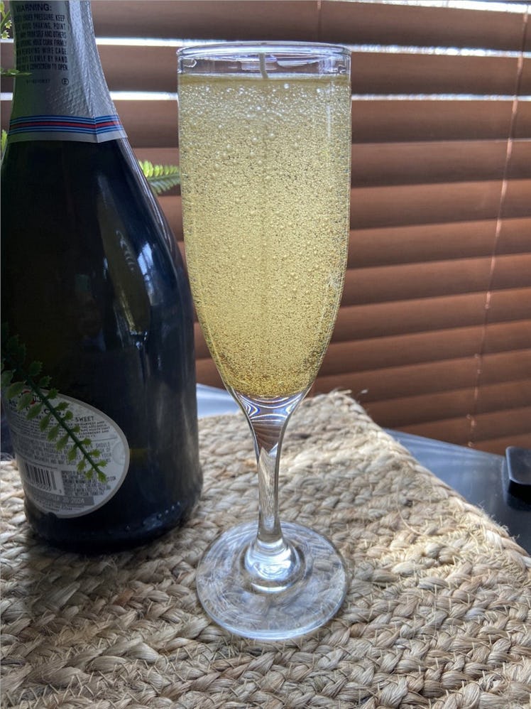 Etsy Classic Champagne Candle