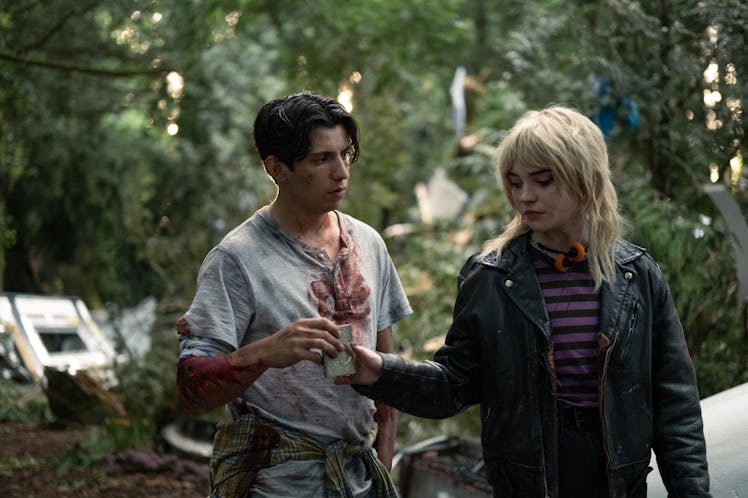 Sophie Thatcher as Teen Nat and Kevin Alves as Teen Travis on Showtime's 'Yellowjackets'