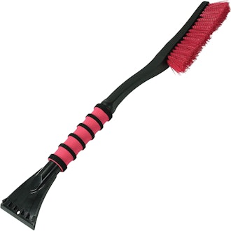 Mallory Cool-Force Snowbrush With Ice Scraper
