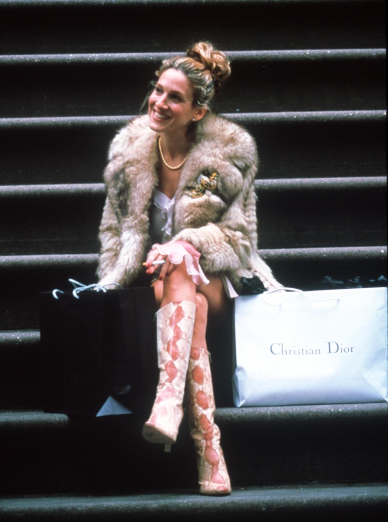 Carrie Bradshaw's hair evolution, from bouncy curls to flowing waves.