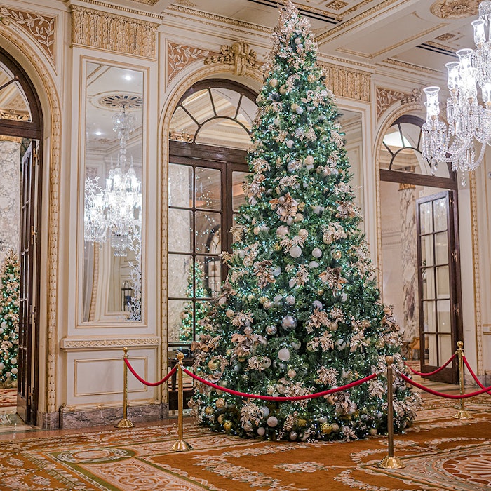 These Stunning Hotel Holiday Decorations Will Inspire A Grand Display Of Your Own