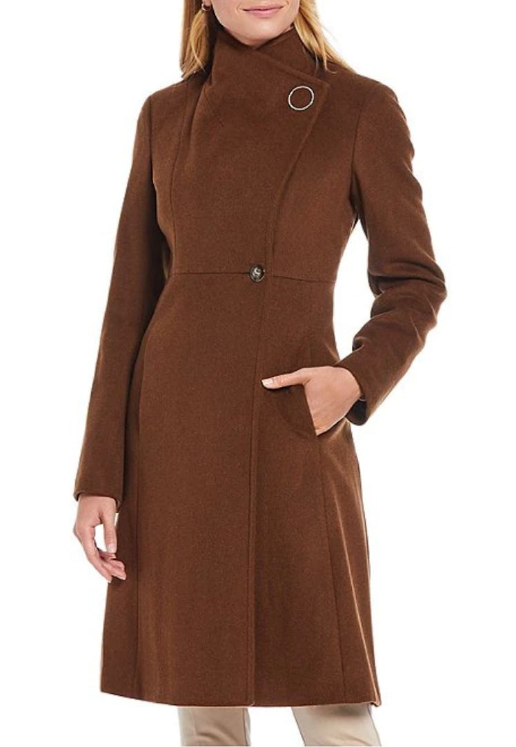 Calvin Klein's Envelope Collar Ring Snap Wool Blend Coat. 