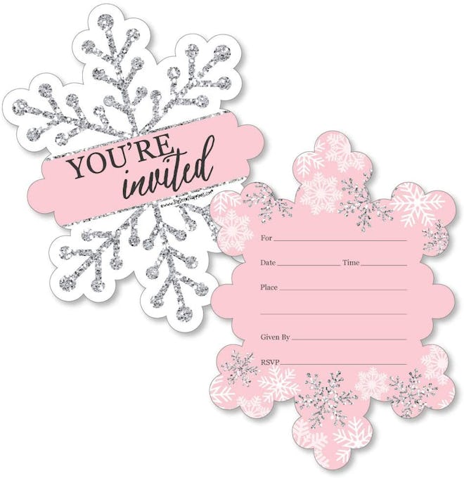 Snowflake-shaped party invitation 