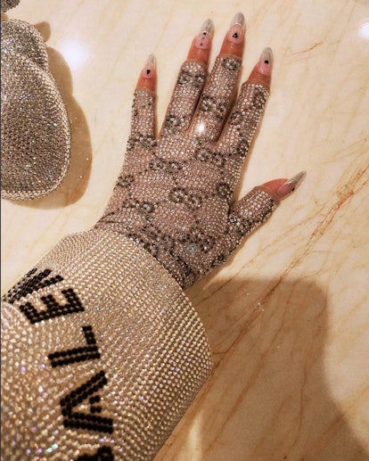 Beyoncés French manicure