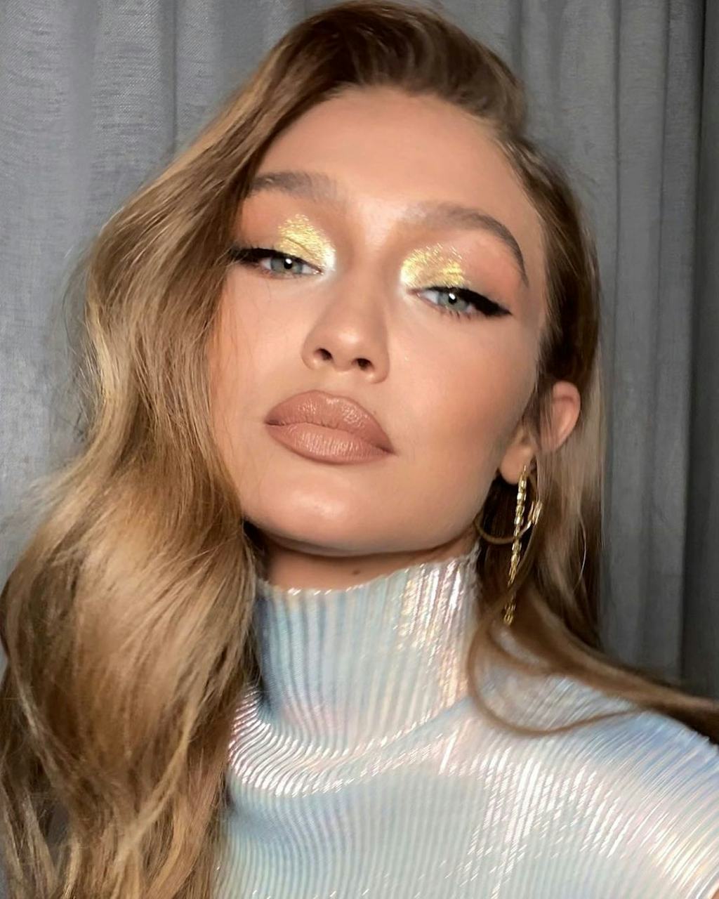 Celebrity Gold Eyeshadow Looks Are Everywhere Here Are The Best Ones