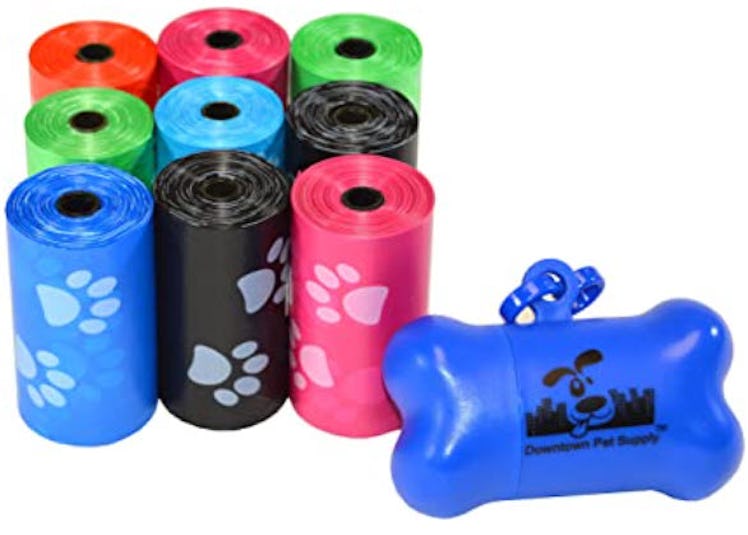 Downtown Pet Supply Pet Waste Bags With A Dispenser And Clip