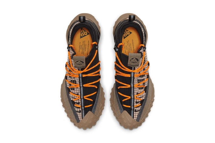 acg hiking shoes