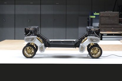 A prototype of TIGER which is a walking vehicle concept from Hyundai.