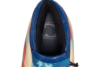 Lebron James' game-worn Adidas Kobe 2
