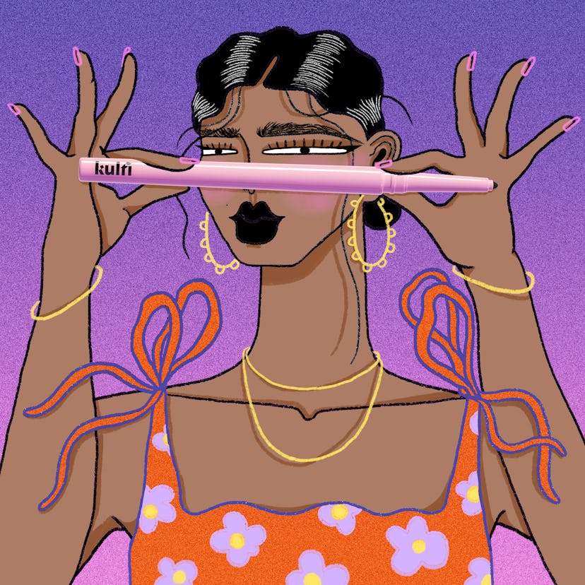 Drawing of a Brown skin model holding a Kulfi eyeliner 